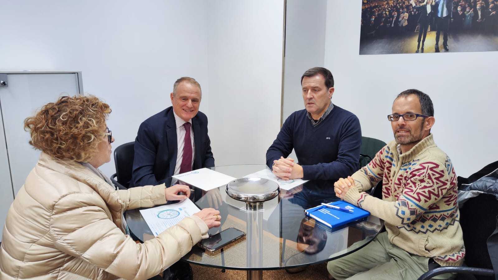 Reunión entre ANPE y PP